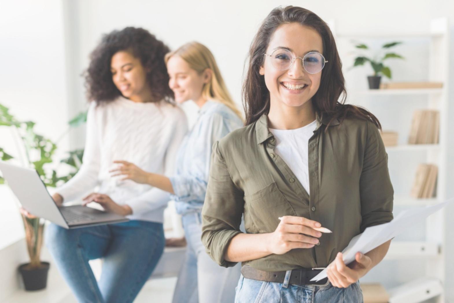 Mobile SEO technical analysis workspace showing ranking factors and optimization strategies